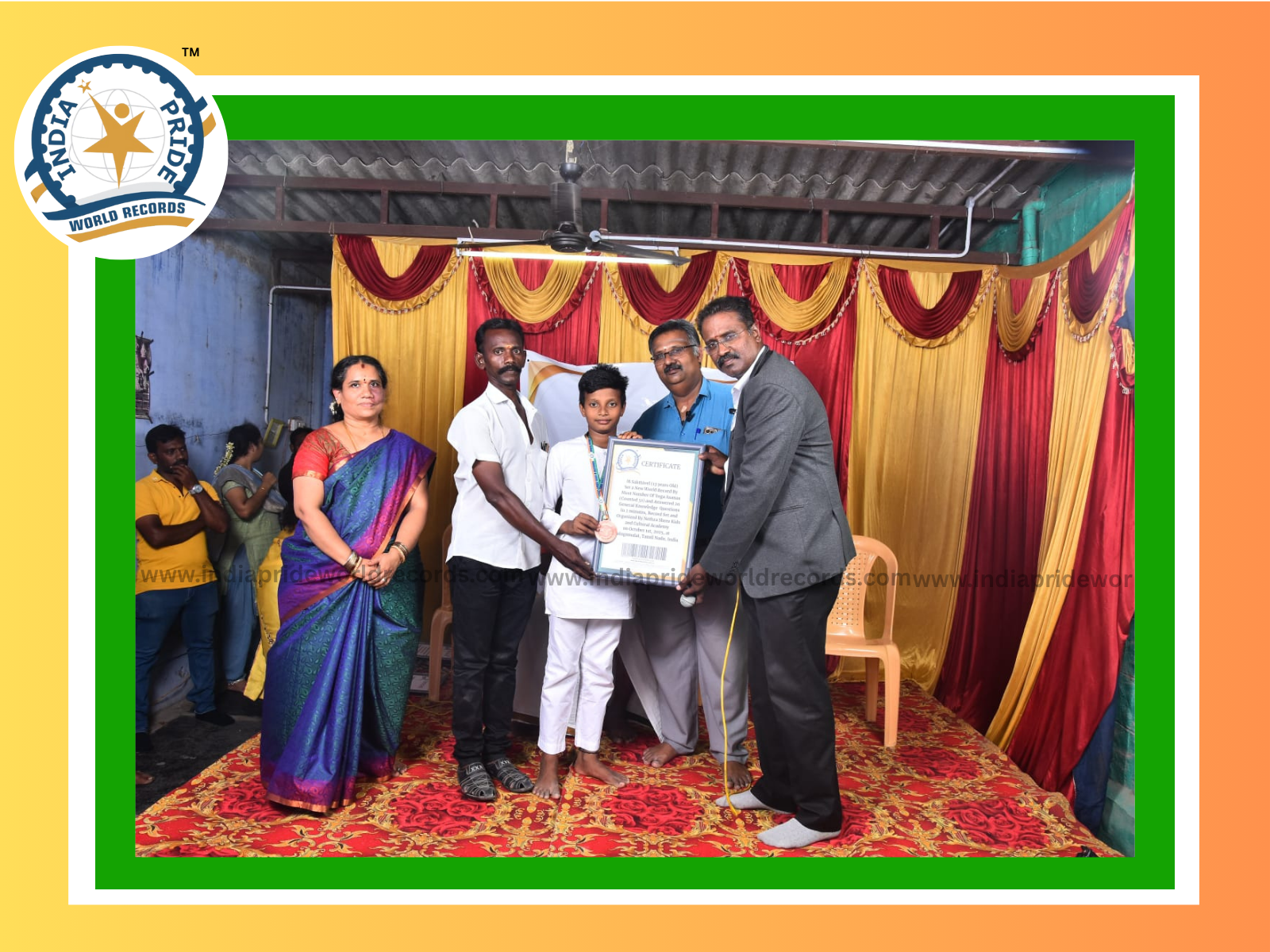 World Record In Most Number Of Yogasanas With Gk Questions By M.Sakthivel